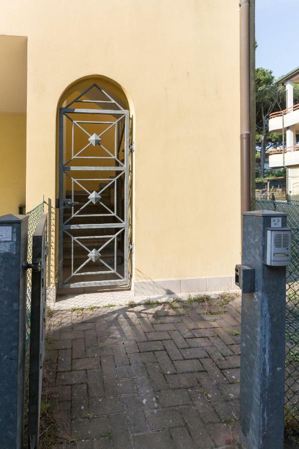 Le Terrazze Apartments Lido di Spina Dış mekan fotoğraf